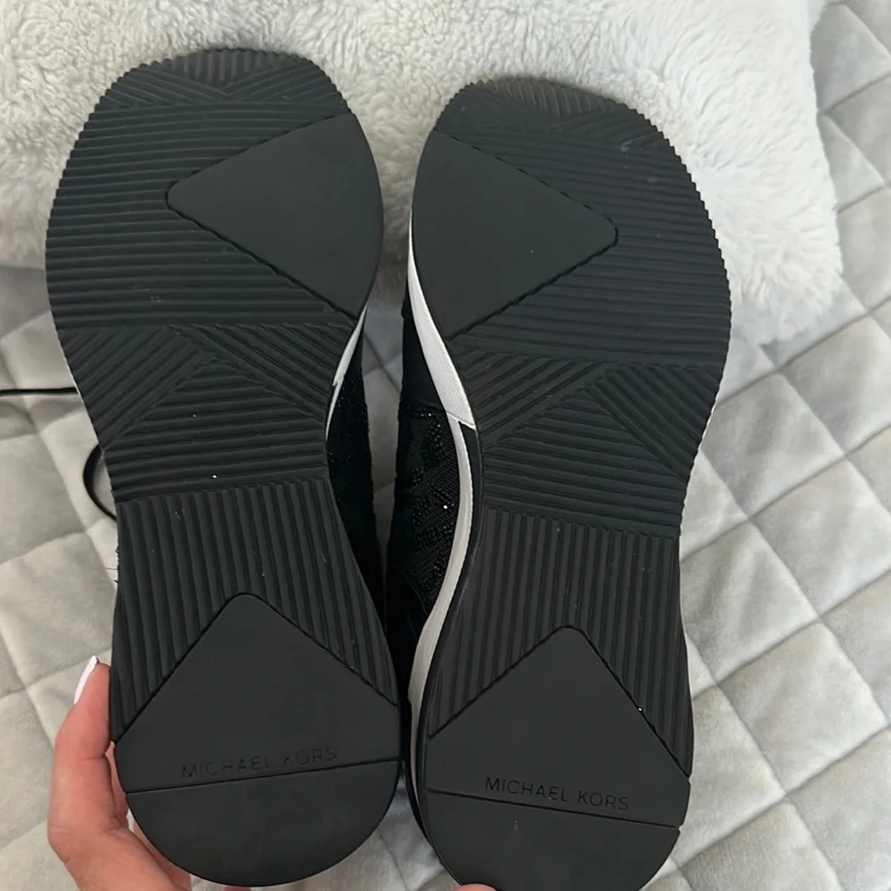 Michael Kors Black and White Sneakers Sleek Design - Picture 7 of 7